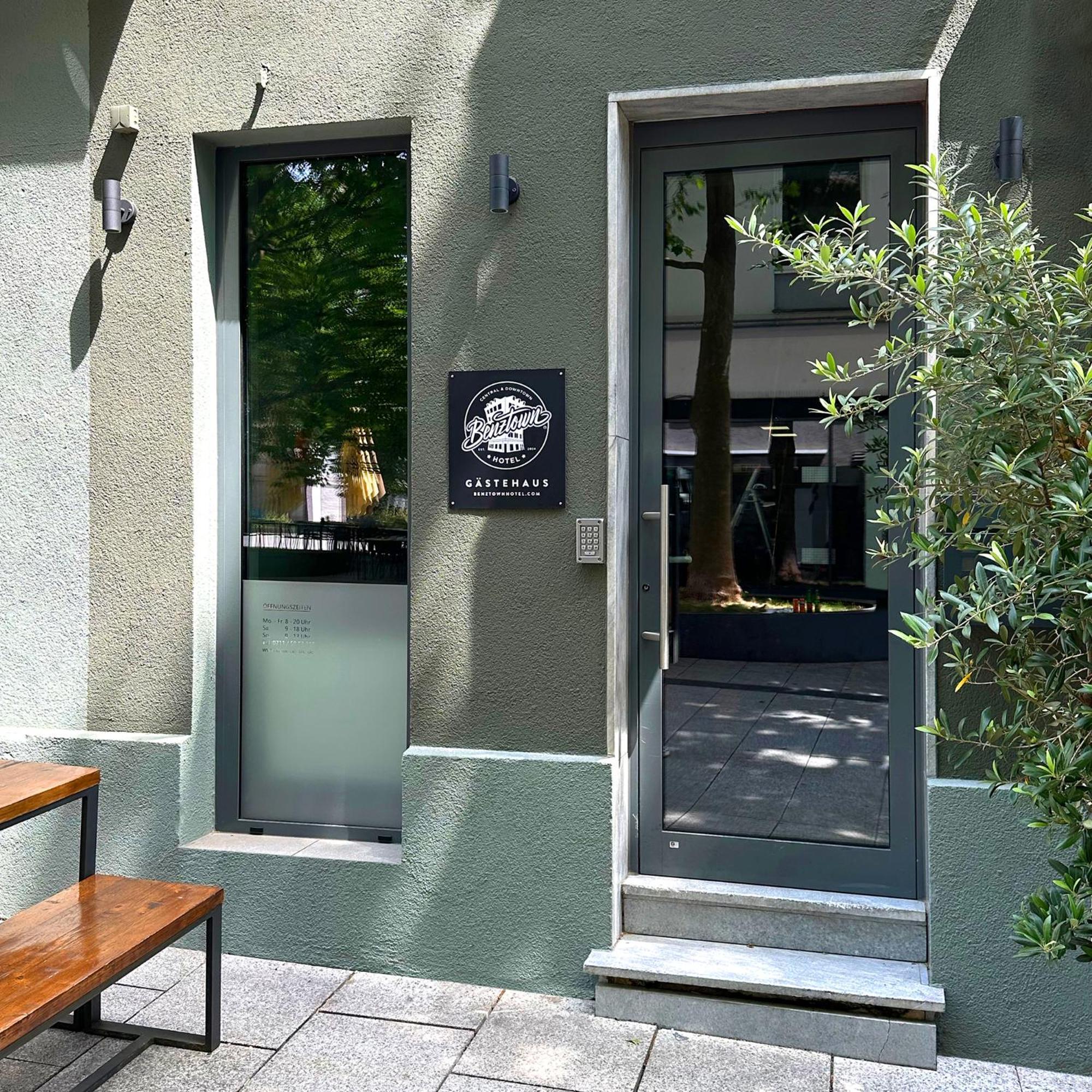 Benztown Hotel Gaestehaus Stuttgart Zewnętrze zdjęcie