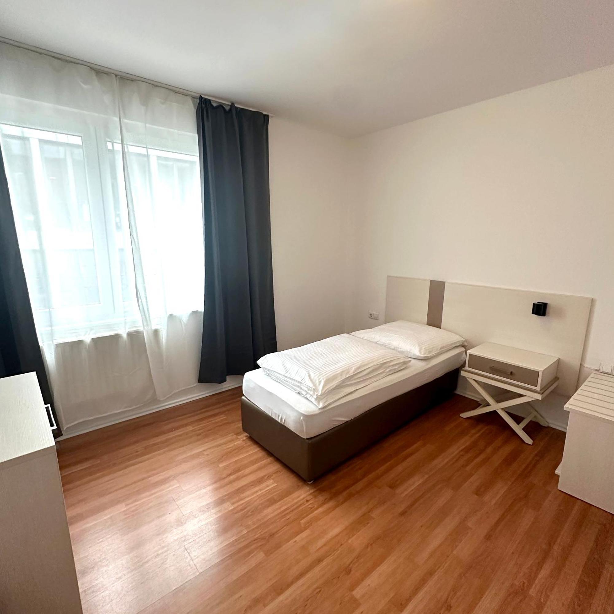 Benztown Hotel Gaestehaus Stuttgart Zewnętrze zdjęcie